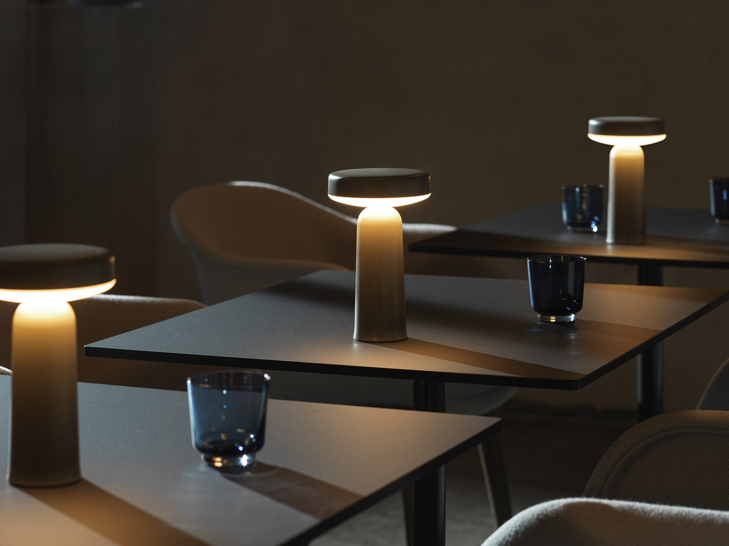 Ease Portable Lamp