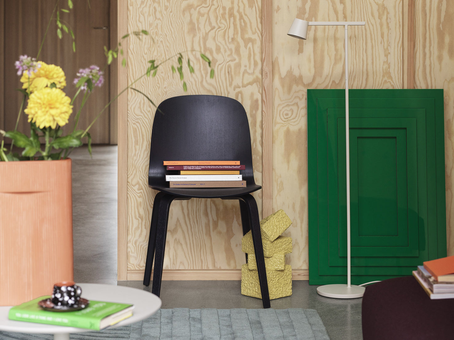 Muuto Tip Floor Lamp