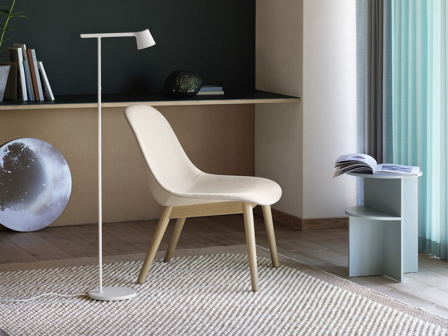 Muuto Tip Floor Lamp